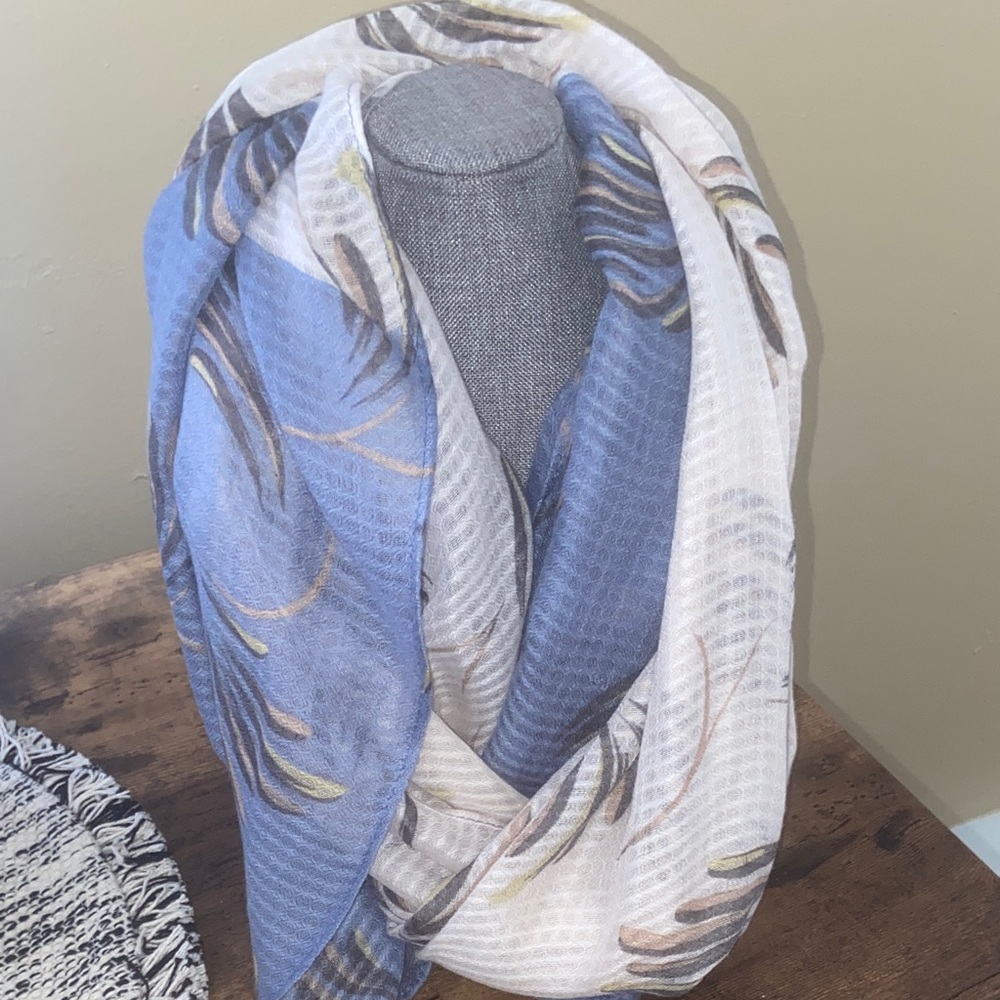 LOFT Blue and Cream Feather Print Scarf